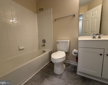 359 Snyder Lane - Photo Thumbnail 15