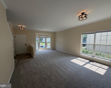359 Snyder Lane - Photo Thumbnail 12