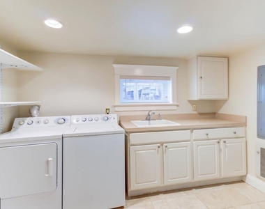 209 W Masonic View Avenue - Photo Thumbnail 23