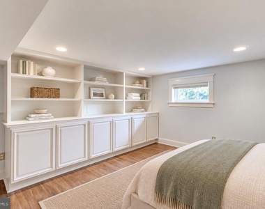 209 W Masonic View Avenue - Photo Thumbnail 22