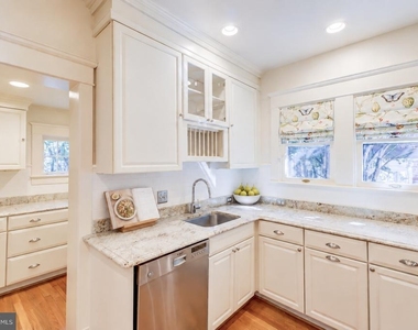 209 W Masonic View Avenue - Photo Thumbnail 8