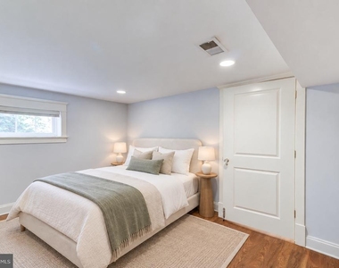 209 W Masonic View Avenue - Photo Thumbnail 21