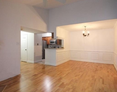 3304 Wyndham Circle - Photo Thumbnail 5