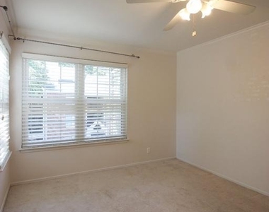 3304 Wyndham Circle - Photo Thumbnail 17