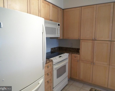 3101 Hampton Drive N - Photo Thumbnail 14