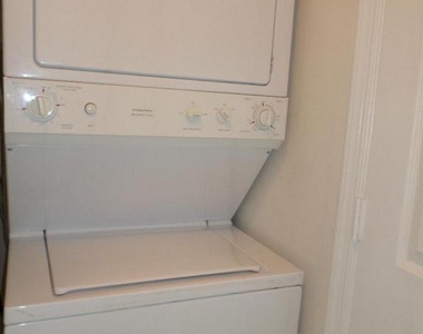 3101 Hampton Drive N - Photo Thumbnail 17