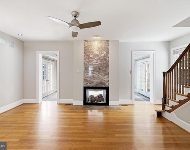 1706 N Glebe Road - Photo Thumbnail 6