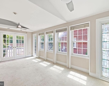 1706 N Glebe Road - Photo Thumbnail 19