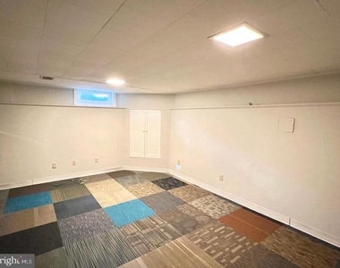 1010 N Kentucky Street - Photo Thumbnail 28