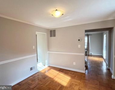 1010 N Kentucky Street - Photo Thumbnail 17