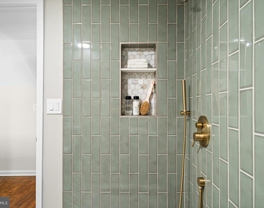 2108 S Dinwiddie Street S - Photo Thumbnail 15