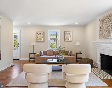 2108 S Dinwiddie Street S - Photo Thumbnail 8