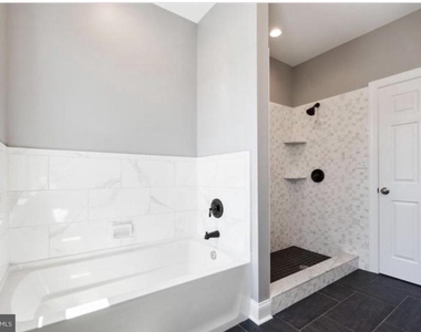 2619 E Ontario Street - Photo Thumbnail 9