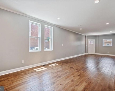 2619 E Ontario Street - Photo Thumbnail 1