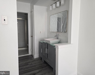 7528 E Roosevelt Boulevard S - Photo Thumbnail 67