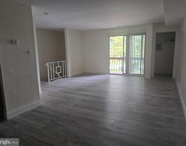 7528 E Roosevelt Boulevard S - Photo Thumbnail 38