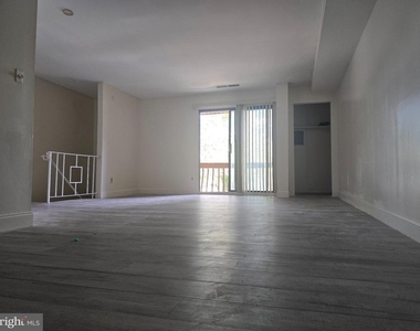 7528 E Roosevelt Boulevard S - Photo Thumbnail 33