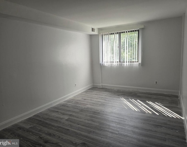 7528 E Roosevelt Boulevard S - Photo Thumbnail 78