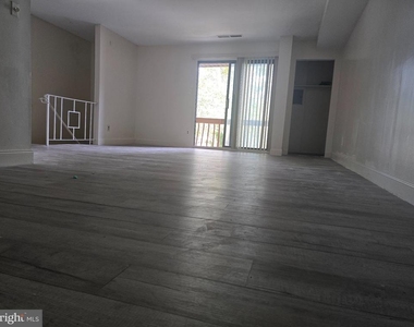 7528 E Roosevelt Boulevard S - Photo Thumbnail 29