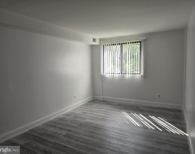 7528 E Roosevelt Boulevard S - Photo Thumbnail 79