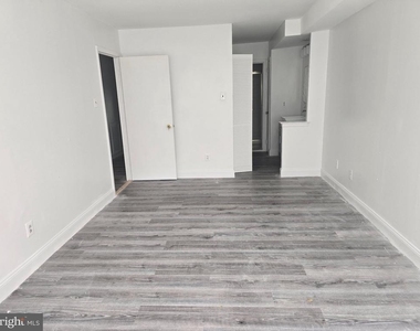7528 E Roosevelt Boulevard S - Photo Thumbnail 77