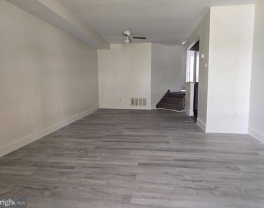 7528 E Roosevelt Boulevard S - Photo Thumbnail 10