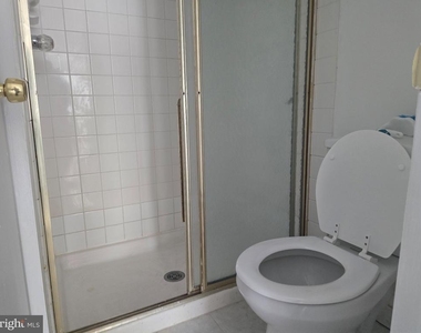 7528 E Roosevelt Boulevard S - Photo Thumbnail 61