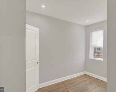1424 S Napa Street - Photo Thumbnail 11