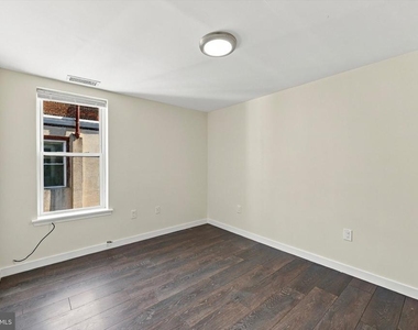 1716 Mount Vernon Street - Photo Thumbnail 8