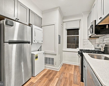 334 Lombard Street - Photo Thumbnail 3