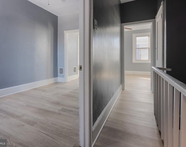 2661 N Douglas Street - Photo Thumbnail 10