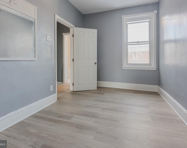 2661 N Douglas Street - Photo Thumbnail 11