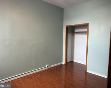 1228 Snyder Avenue - Photo Thumbnail 10