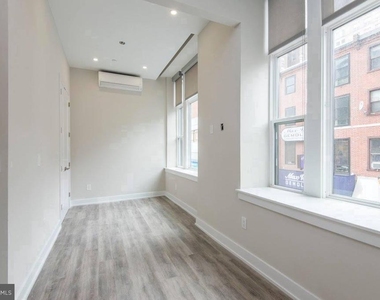 802 Sansom Street - Photo Thumbnail 5