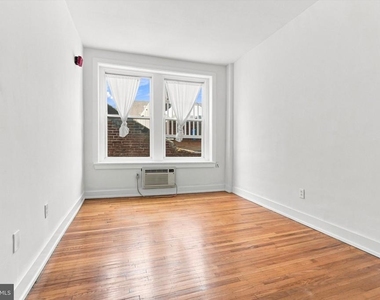 1001 Pine Street - Photo Thumbnail 8