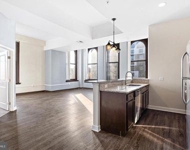 523 N Broad Street - Photo Thumbnail 17