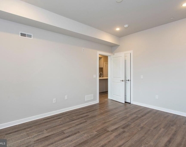 1227-29 N 7th Street - Photo Thumbnail 13
