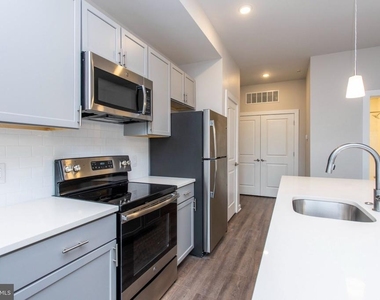 1227-29 N 7th Street - Photo Thumbnail 6
