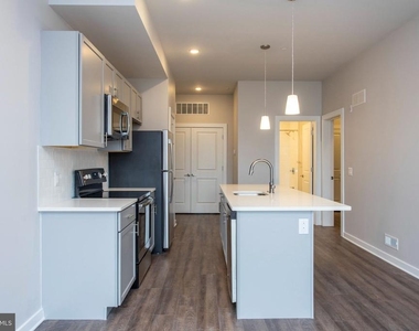 1227-29 N 7th Street - Photo Thumbnail 5