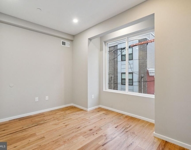 1713 W Seybert Street - Photo Thumbnail 12