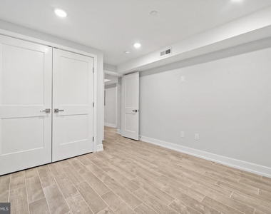 1530 N Palethorp Street - Photo Thumbnail 4
