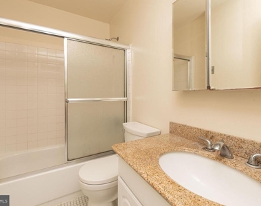 215 N 23rd Street - Photo Thumbnail 22