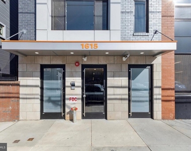 1615 Poplar Street - Photo Thumbnail 2