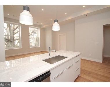220 S 3rd Street - Photo Thumbnail 5