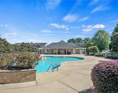 625 Marshtree Lane - Photo Thumbnail 44
