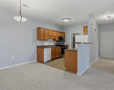 625 Marshtree Lane - Photo Thumbnail 11