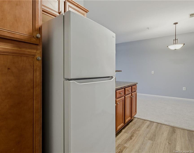 625 Marshtree Lane - Photo Thumbnail 10