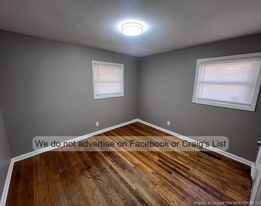 1901 Dancy Street - Photo Thumbnail 6