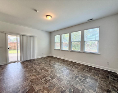 489 Wood Point Drive - Photo Thumbnail 13