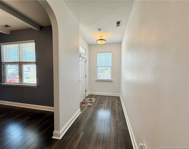 489 Wood Point Drive - Photo Thumbnail 4